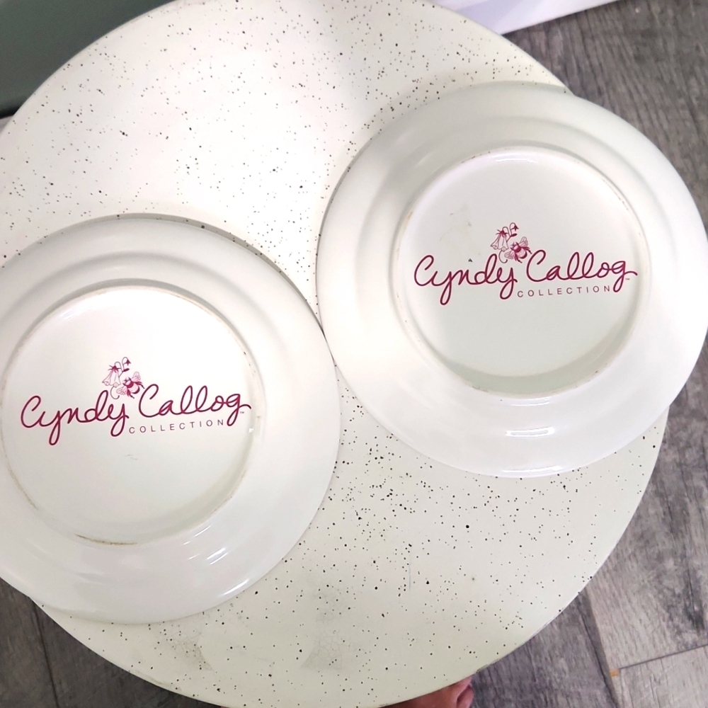 Elegant Floral and Butterfly Dinner Plates - Set of 2 - Picture 2 of 2